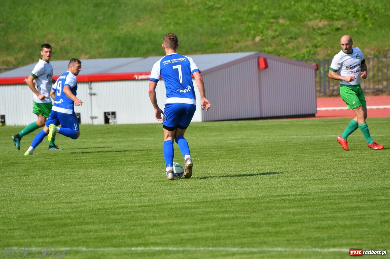 Zdjęcie w galerii na portalu naszraciborz.pl: Unia Racibórz przyćmiła Gwiazdę ze Skrzyszowa [FOTO] wiadomości z regionu