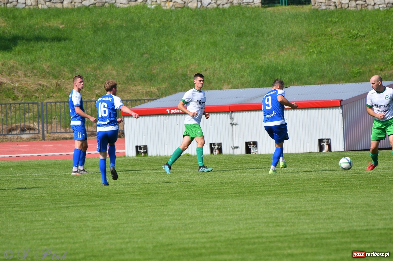 Zdjęcie w galerii na portalu naszraciborz.pl: Unia Racibórz przyćmiła Gwiazdę ze Skrzyszowa [FOTO] wiadomości z regionu