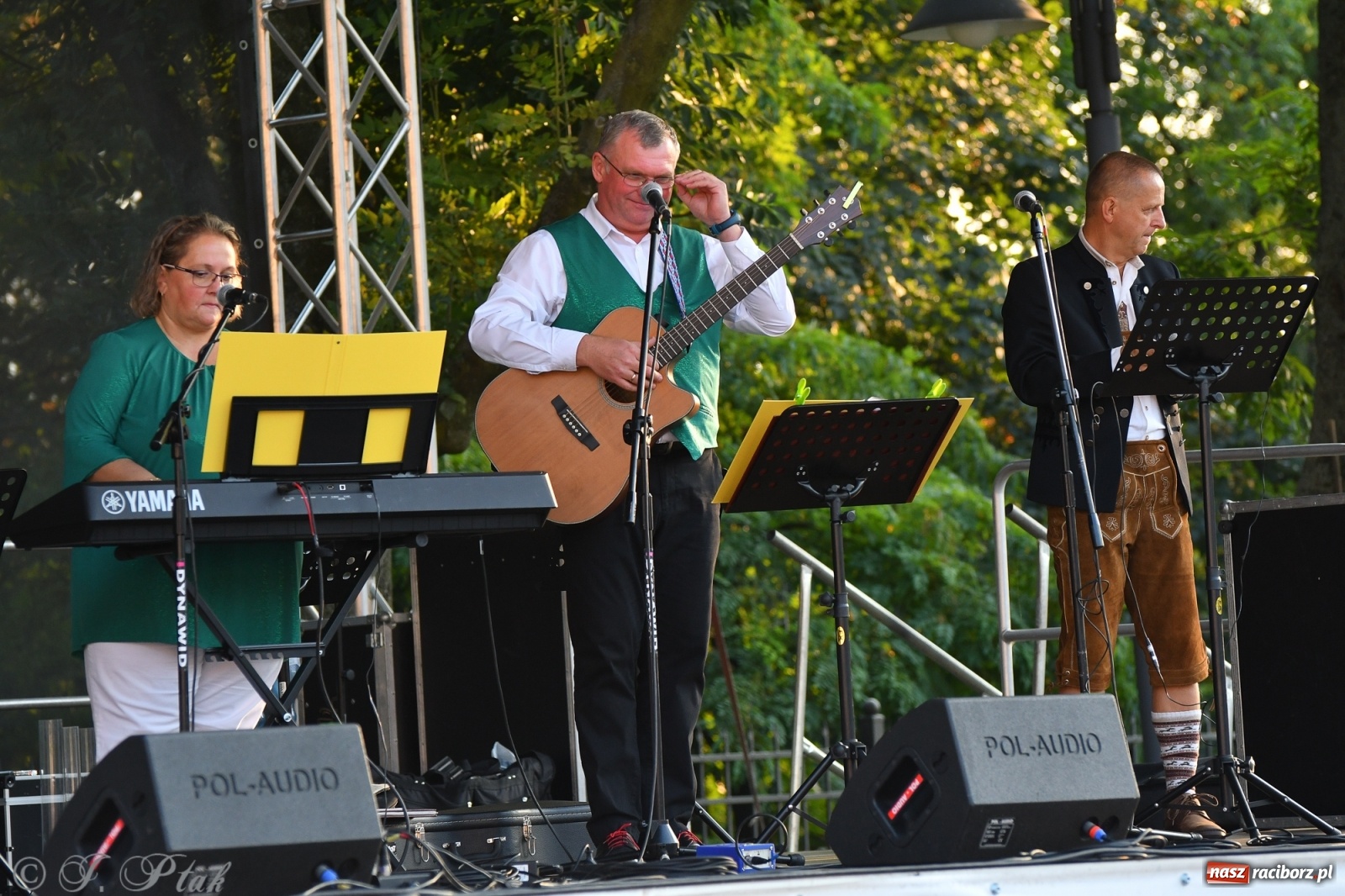 Zdjęcie w galerii na portalu naszraciborz.pl: Biesiada śląska na raciborskim zamku [FOTO i WIDEO] wiadomości z regionu
