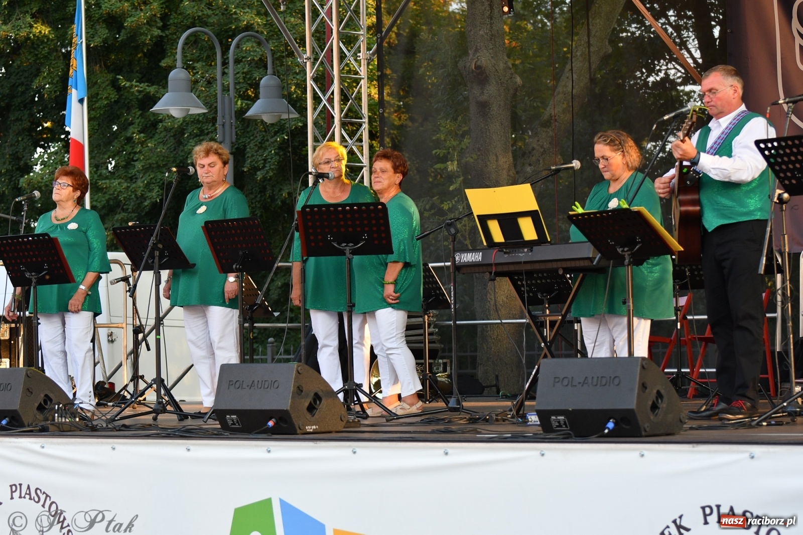 Zdjęcie w galerii na portalu naszraciborz.pl: Biesiada śląska na raciborskim zamku [FOTO i WIDEO] wiadomości z regionu