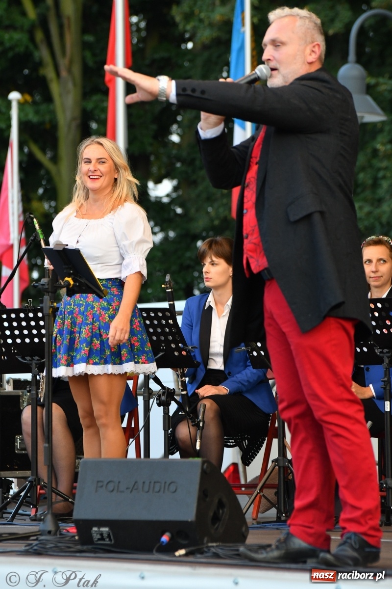 Zdjęcie w galerii na portalu naszraciborz.pl: Biesiada śląska na raciborskim zamku [FOTO i WIDEO] wiadomości z regionu