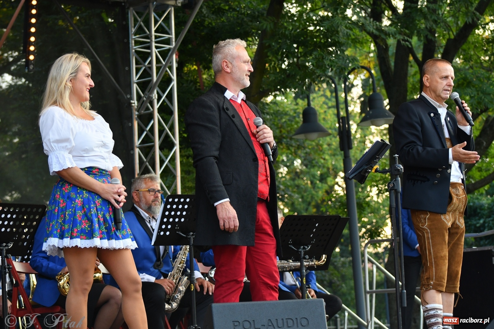 Zdjęcie w galerii na portalu naszraciborz.pl: Biesiada śląska na raciborskim zamku [FOTO i WIDEO] wiadomości z regionu