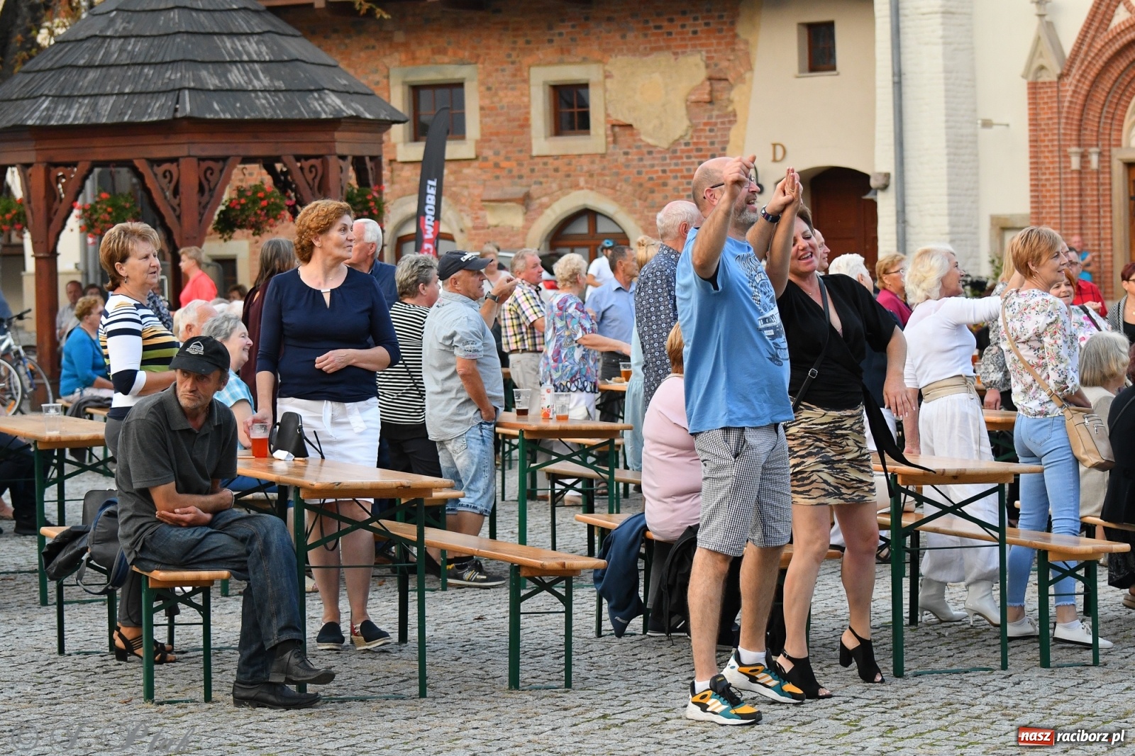 Zdjęcie w galerii na portalu naszraciborz.pl: Biesiada śląska na raciborskim zamku [FOTO i WIDEO] wiadomości z regionu