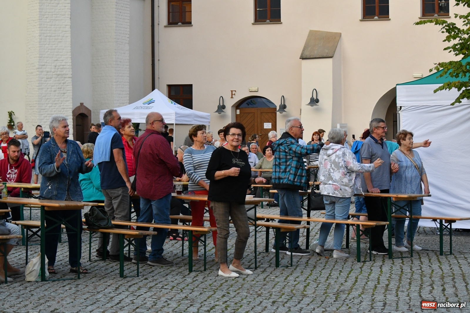 Zdjęcie w galerii na portalu naszraciborz.pl: Biesiada śląska na raciborskim zamku [FOTO i WIDEO] wiadomości z regionu