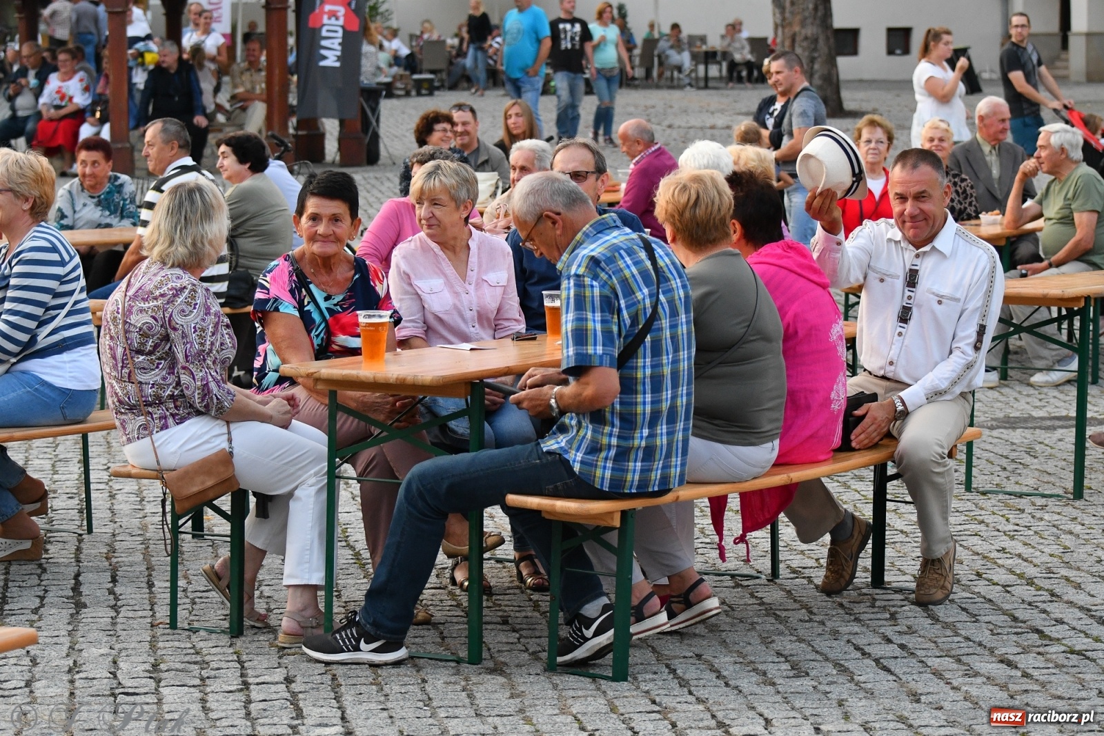 Zdjęcie w galerii na portalu naszraciborz.pl: Biesiada śląska na raciborskim zamku [FOTO i WIDEO] wiadomości z regionu