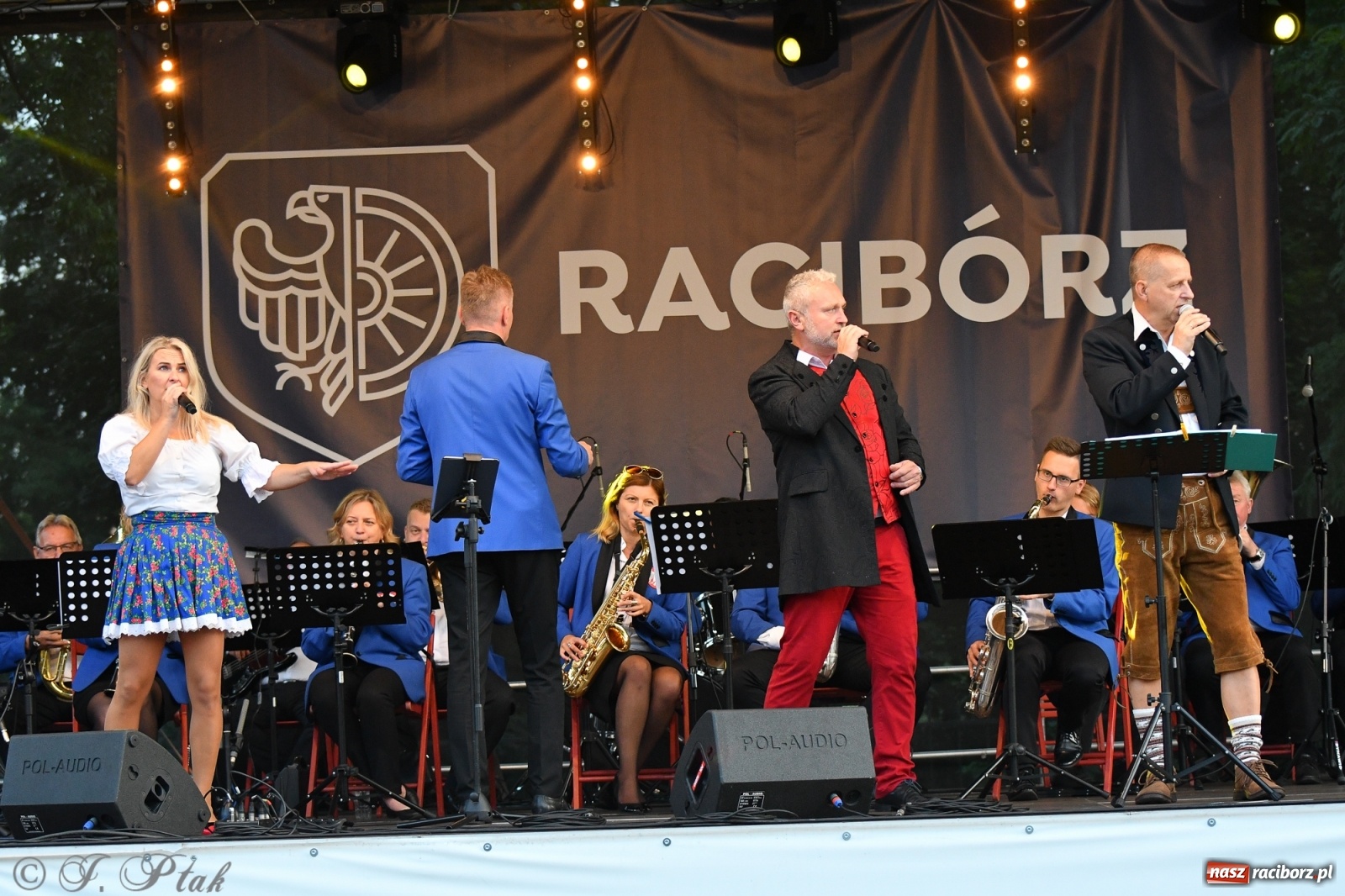 Zdjęcie w galerii na portalu naszraciborz.pl: Biesiada śląska na raciborskim zamku [FOTO i WIDEO] wiadomości z regionu