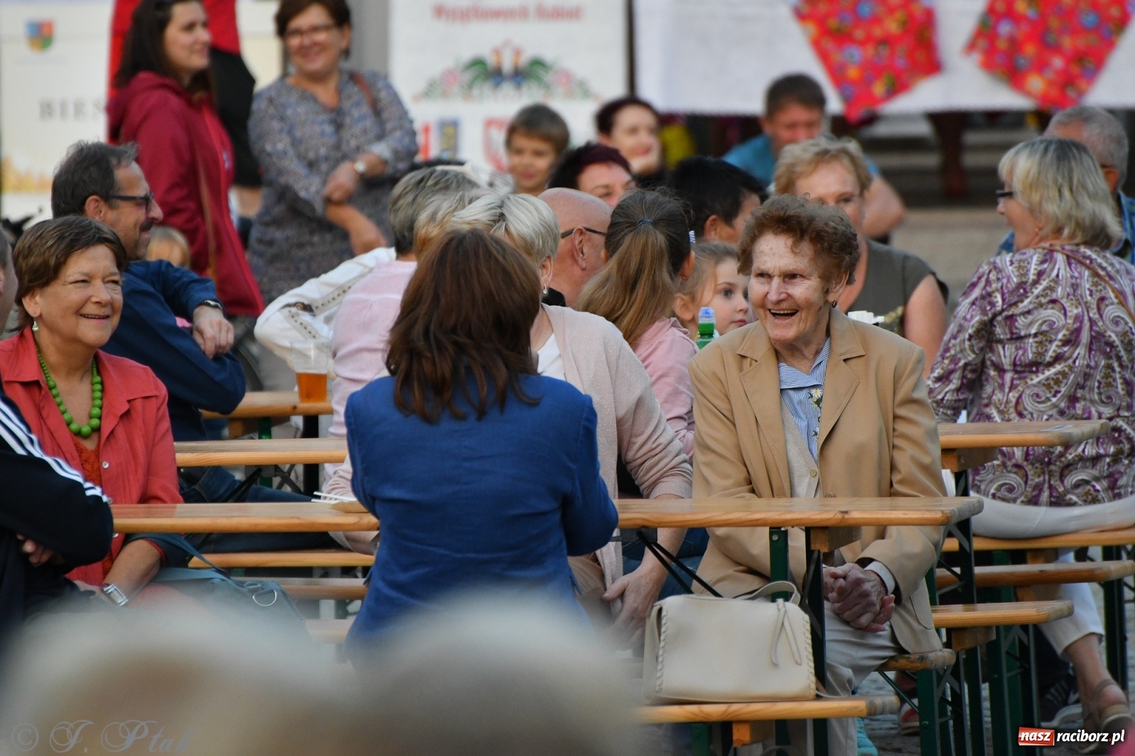 Zdjęcie w galerii na portalu naszraciborz.pl: Biesiada śląska na raciborskim zamku [FOTO i WIDEO] wiadomości z regionu