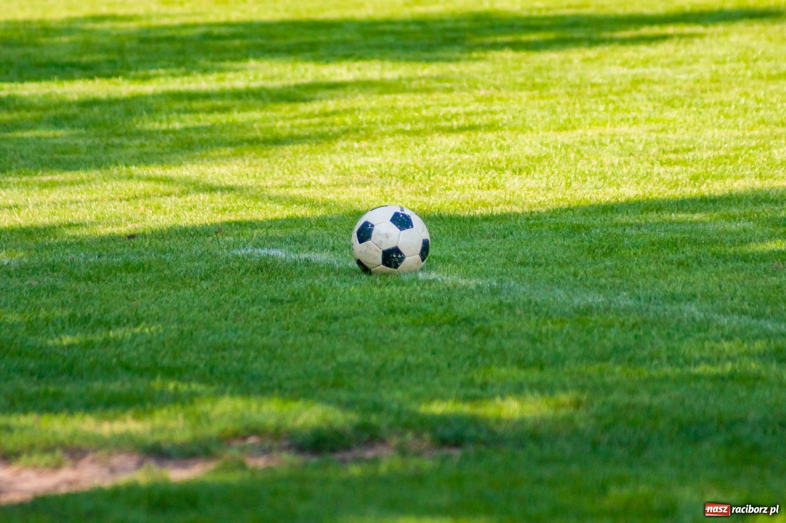 Zdjęcie w galerii na portalu naszraciborz.pl: Derby Raciborza. Zabójcze pięć minut Markowic [FOTO] wiadomości z regionu