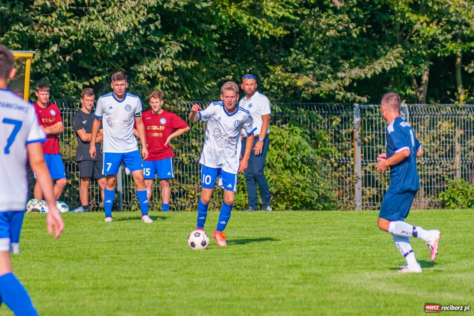 Zdjęcie w galerii na portalu naszraciborz.pl: Derby Raciborza. Zabójcze pięć minut Markowic [FOTO] wiadomości z regionu
