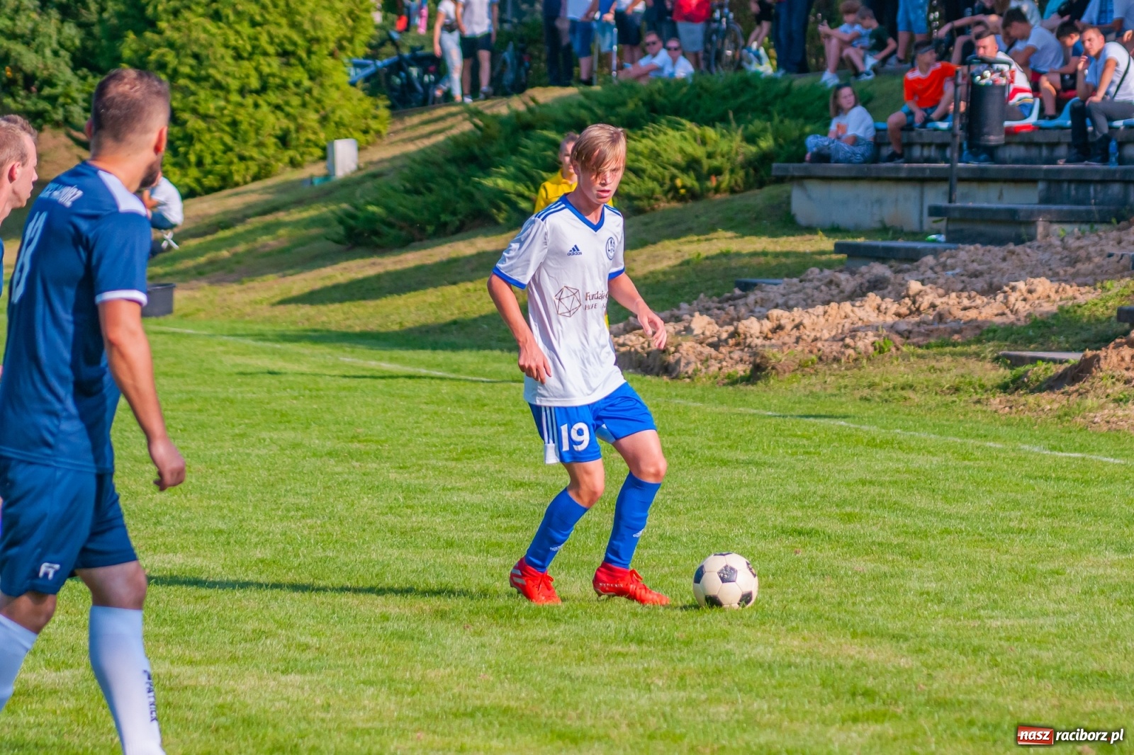 Zdjęcie w galerii na portalu naszraciborz.pl: Derby Raciborza. Zabójcze pięć minut Markowic [FOTO] wiadomości z regionu