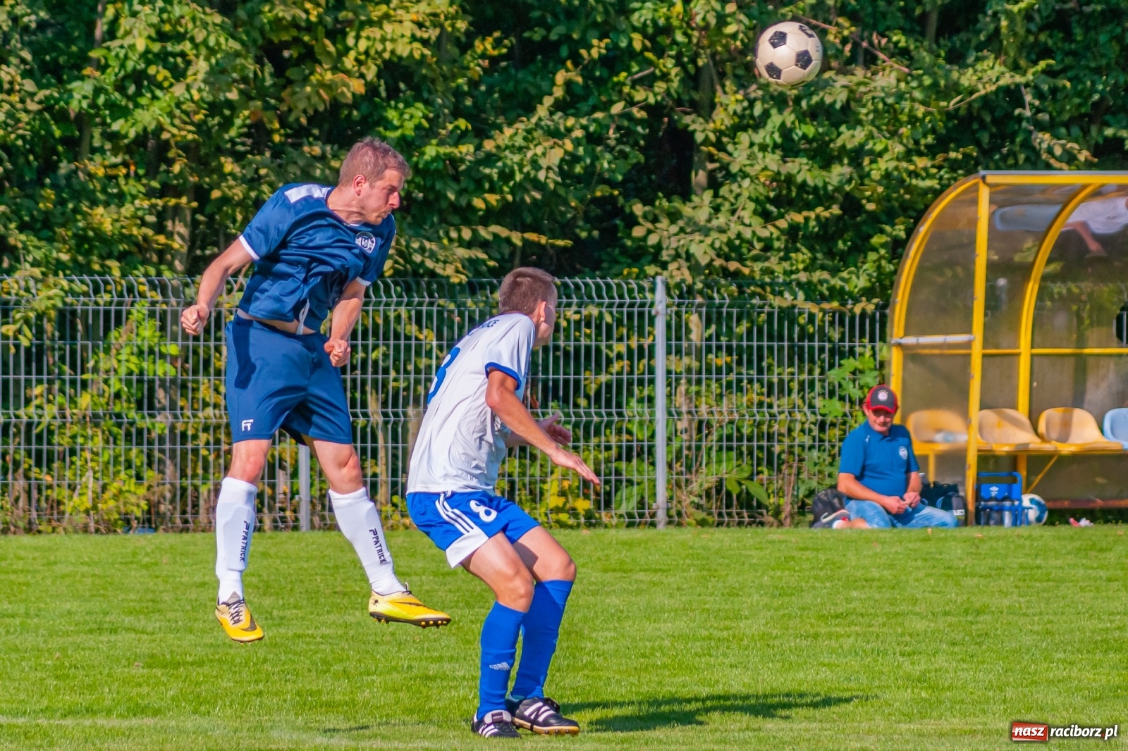 Zdjęcie w galerii na portalu naszraciborz.pl: Derby Raciborza. Zabójcze pięć minut Markowic [FOTO] wiadomości z regionu