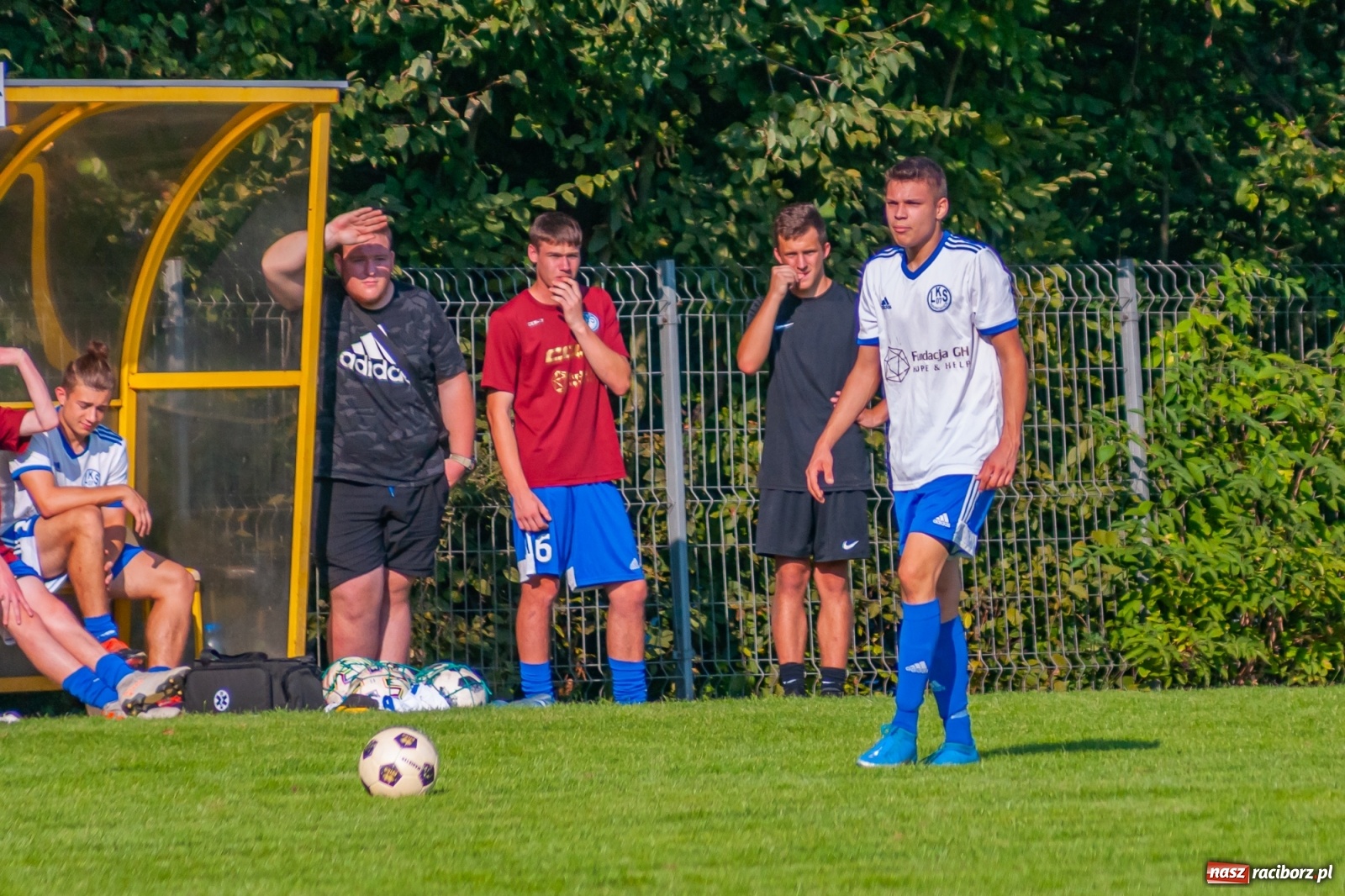 Zdjęcie w galerii na portalu naszraciborz.pl: Derby Raciborza. Zabójcze pięć minut Markowic [FOTO] wiadomości z regionu
