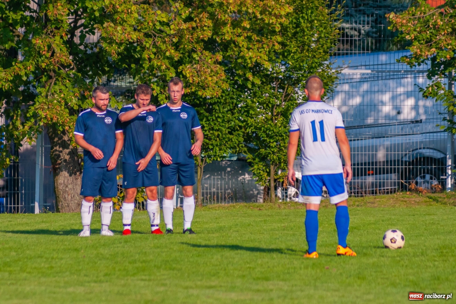 Zdjęcie w galerii na portalu naszraciborz.pl: Derby Raciborza. Zabójcze pięć minut Markowic [FOTO] wiadomości z regionu