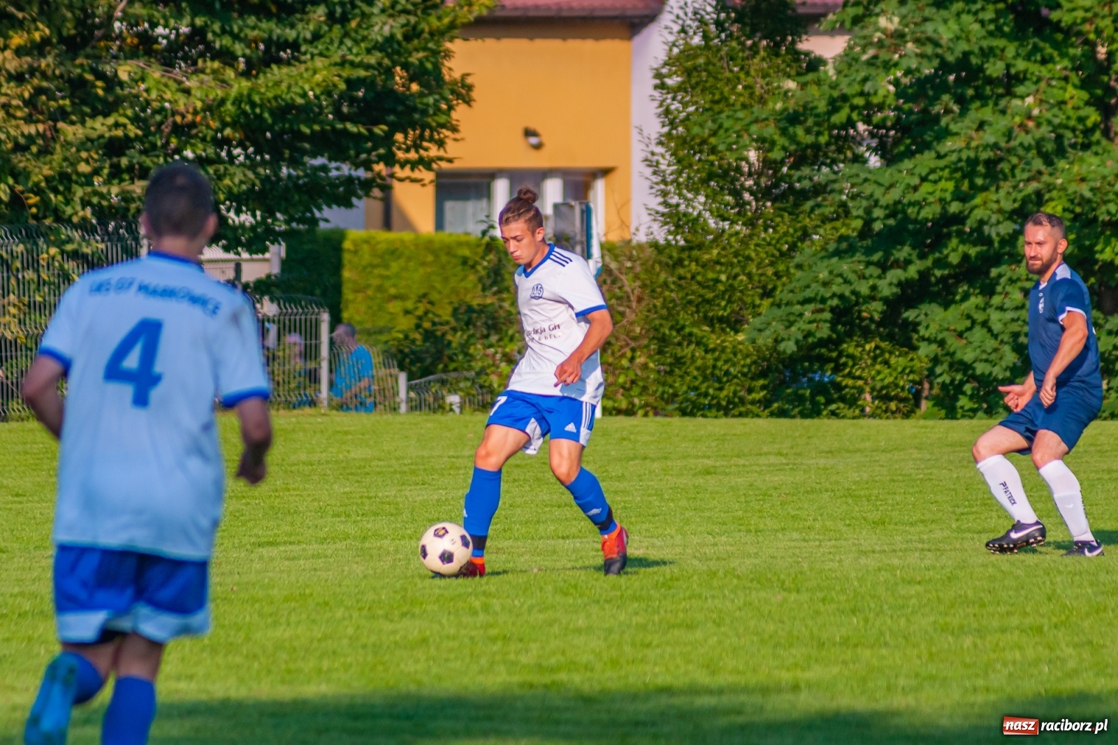 Zdjęcie w galerii na portalu naszraciborz.pl: Derby Raciborza. Zabójcze pięć minut Markowic [FOTO] wiadomości z regionu