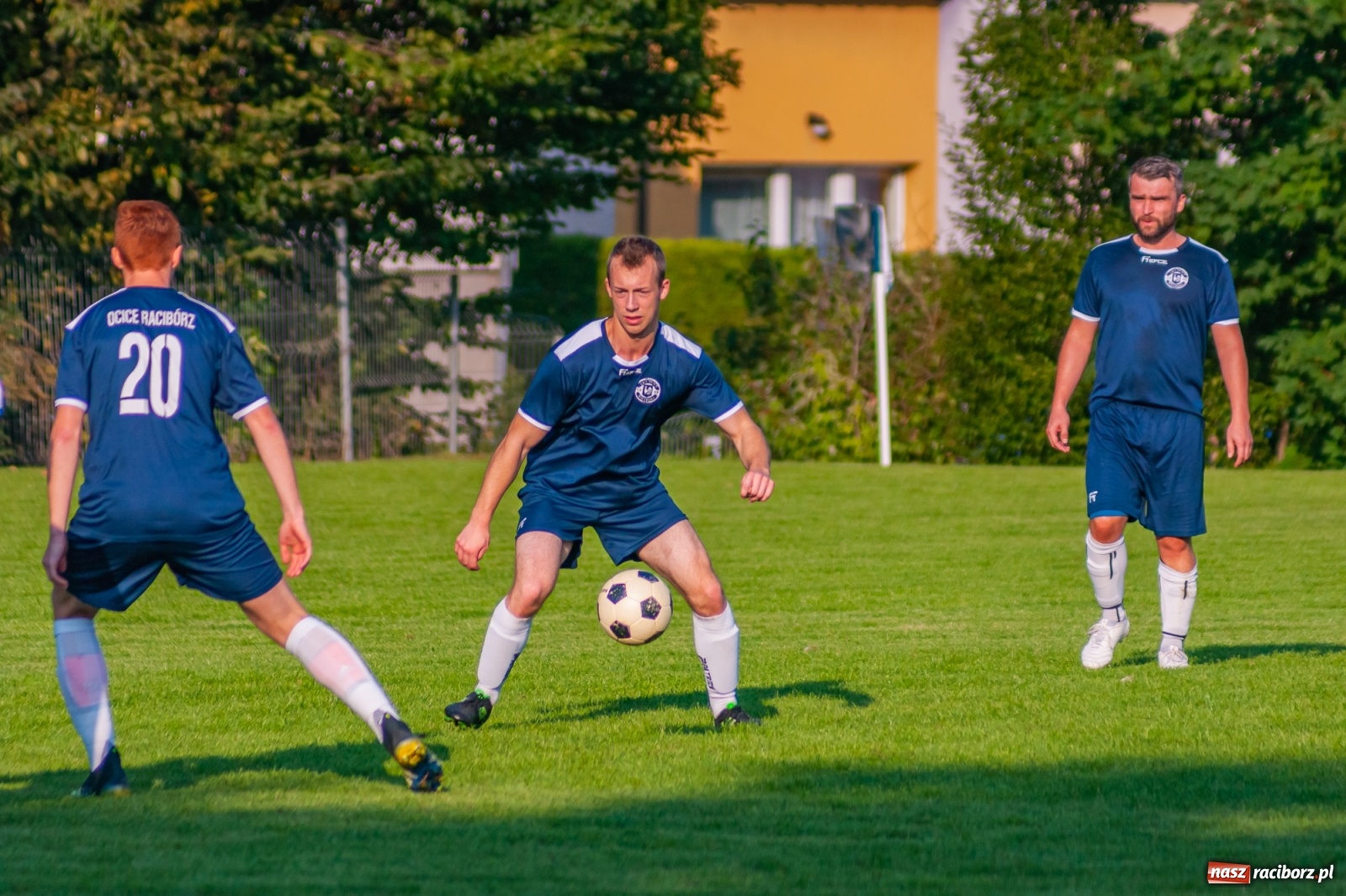 Zdjęcie w galerii na portalu naszraciborz.pl: Derby Raciborza. Zabójcze pięć minut Markowic [FOTO] wiadomości z regionu