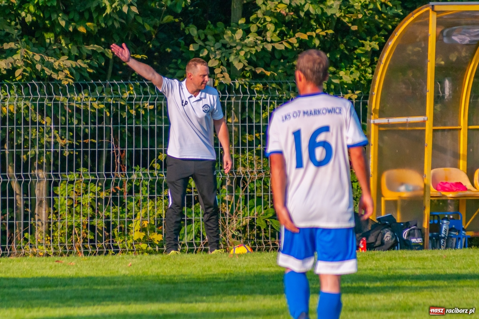 Zdjęcie w galerii na portalu naszraciborz.pl: Derby Raciborza. Zabójcze pięć minut Markowic [FOTO] wiadomości z regionu