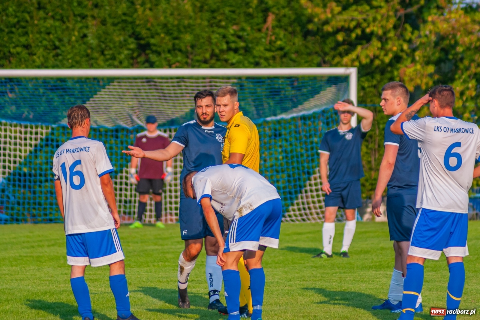 Zdjęcie w galerii na portalu naszraciborz.pl: Derby Raciborza. Zabójcze pięć minut Markowic [FOTO] wiadomości z regionu