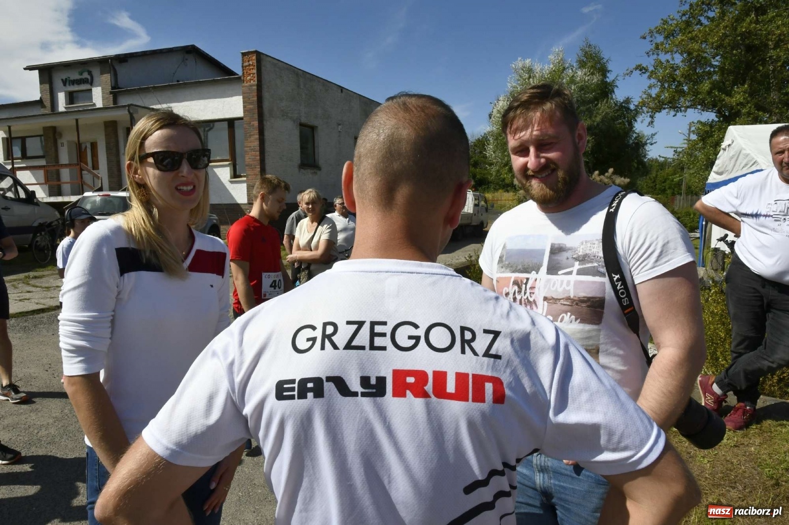 Zdjęcie w galerii na portalu naszraciborz.pl: Colour Run w pełnym słońcu w Krzanowicach [FOTO i WIDEO] wiadomości z regionu