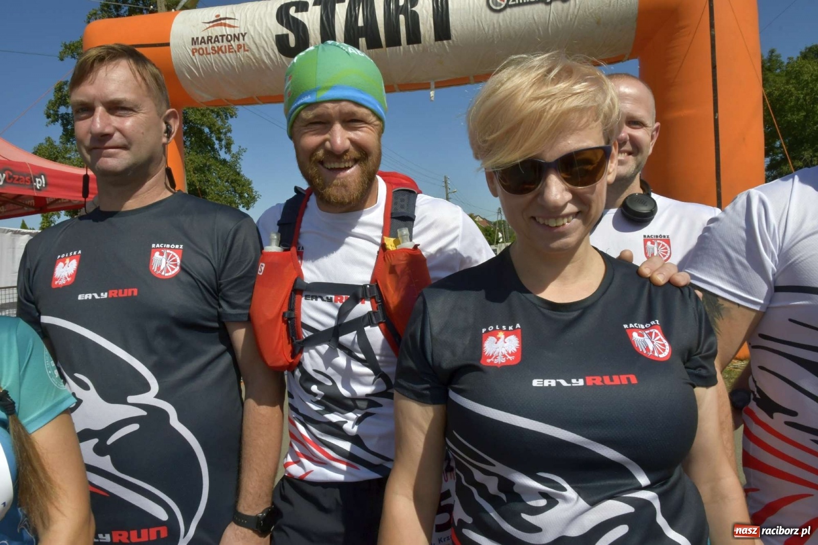 Zdjęcie w galerii na portalu naszraciborz.pl: Colour Run w pełnym słońcu w Krzanowicach [FOTO i WIDEO] wiadomości z regionu