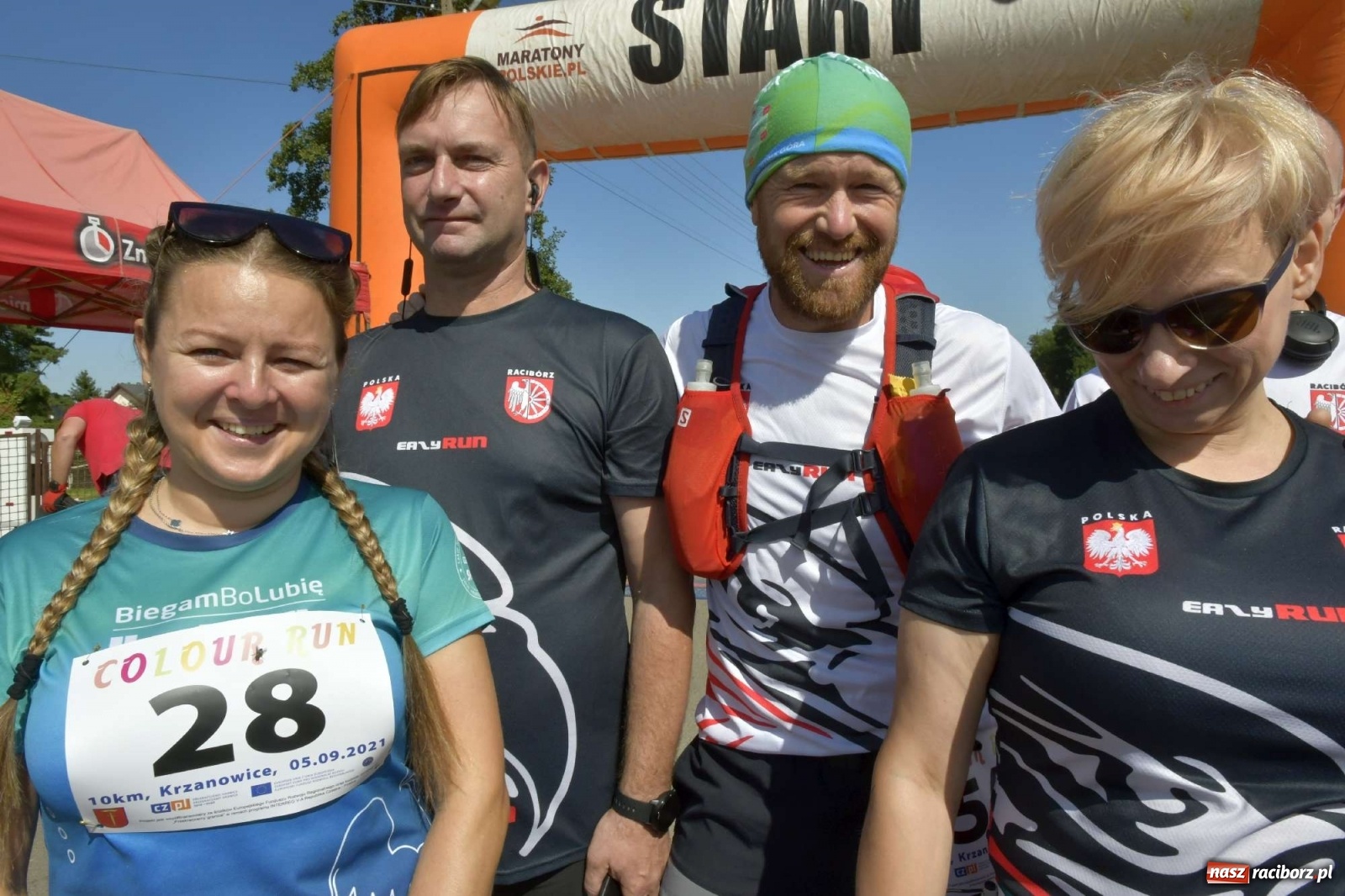 Zdjęcie w galerii na portalu naszraciborz.pl: Colour Run w pełnym słońcu w Krzanowicach [FOTO i WIDEO] wiadomości z regionu