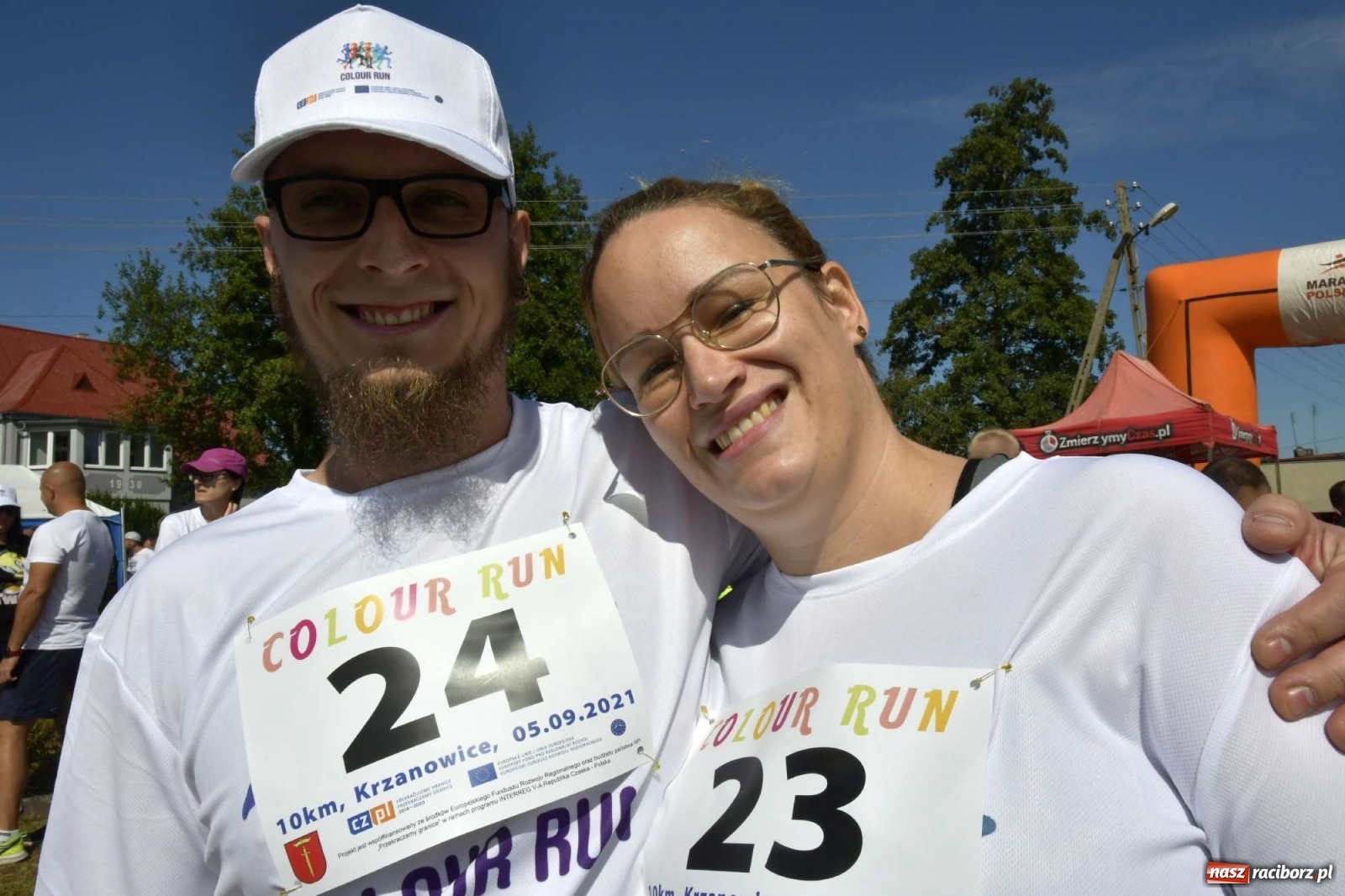 Zdjęcie w galerii na portalu naszraciborz.pl: Colour Run w pełnym słońcu w Krzanowicach [FOTO i WIDEO] wiadomości z regionu