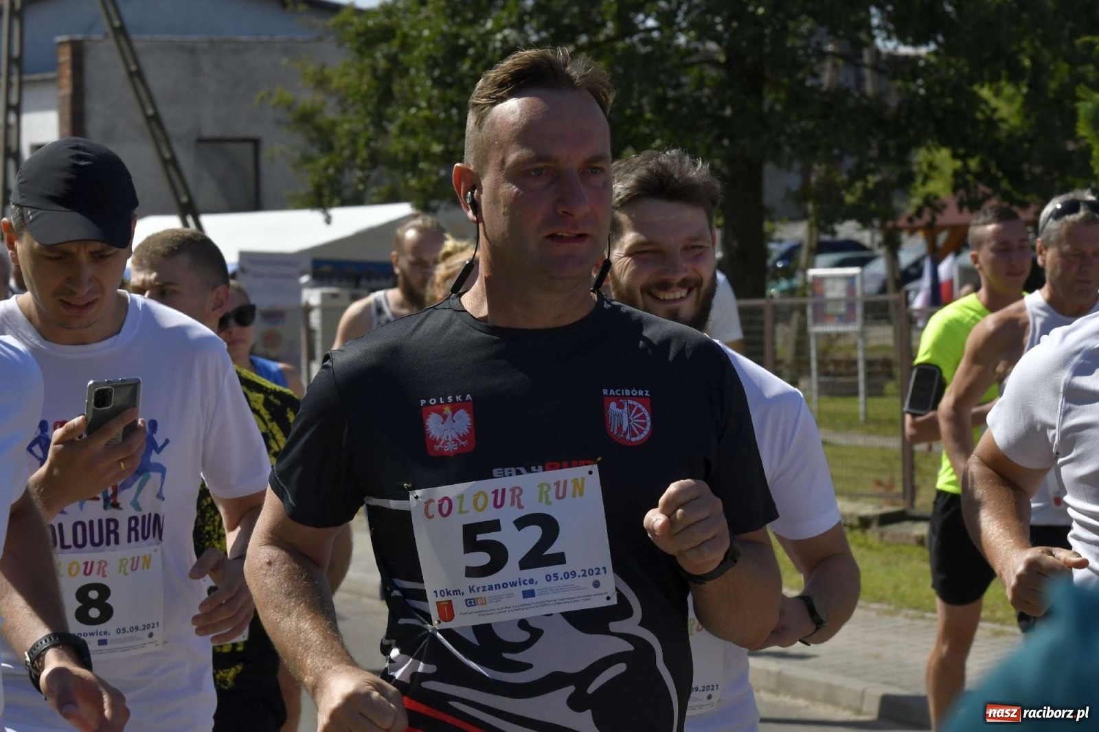 Zdjęcie w galerii na portalu naszraciborz.pl: Colour Run w pełnym słońcu w Krzanowicach [FOTO i WIDEO] wiadomości z regionu