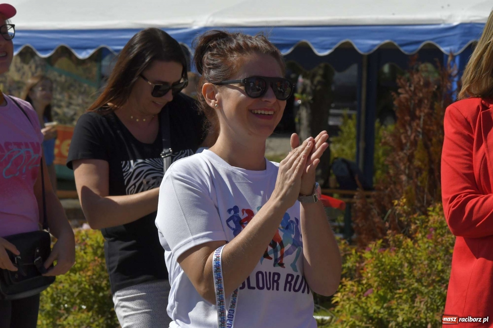 Zdjęcie w galerii na portalu naszraciborz.pl: Colour Run w pełnym słońcu w Krzanowicach [FOTO i WIDEO] wiadomości z regionu