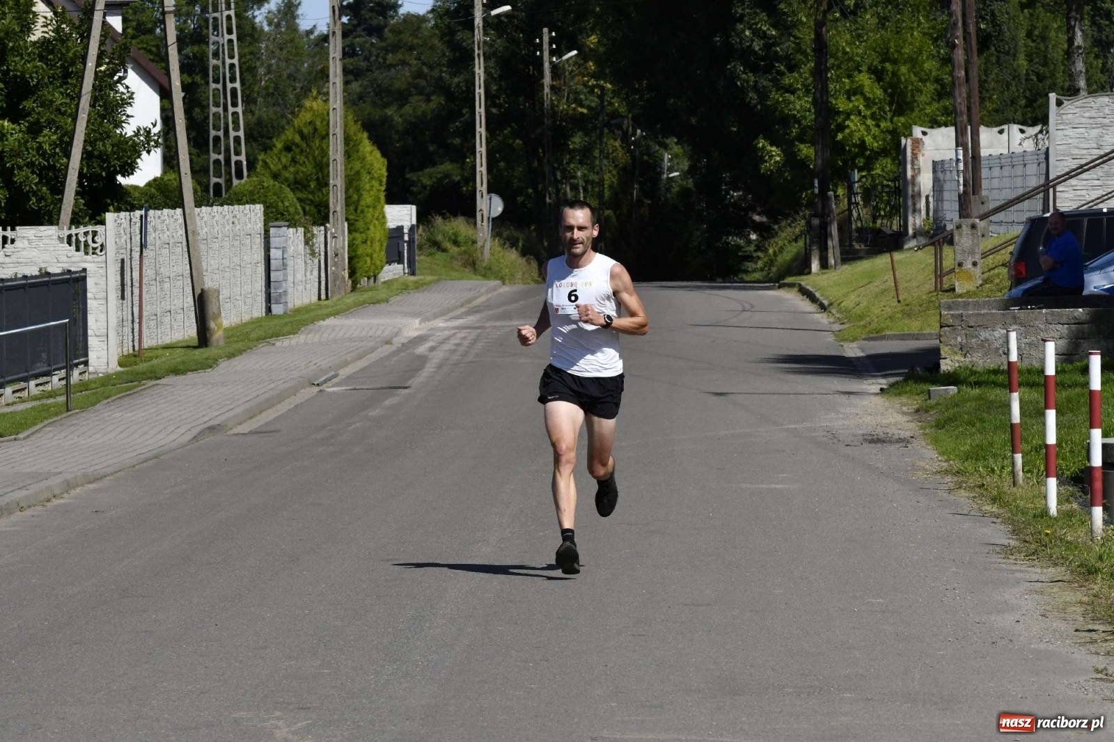 Zdjęcie w galerii na portalu naszraciborz.pl: Colour Run w pełnym słońcu w Krzanowicach [FOTO i WIDEO] wiadomości z regionu