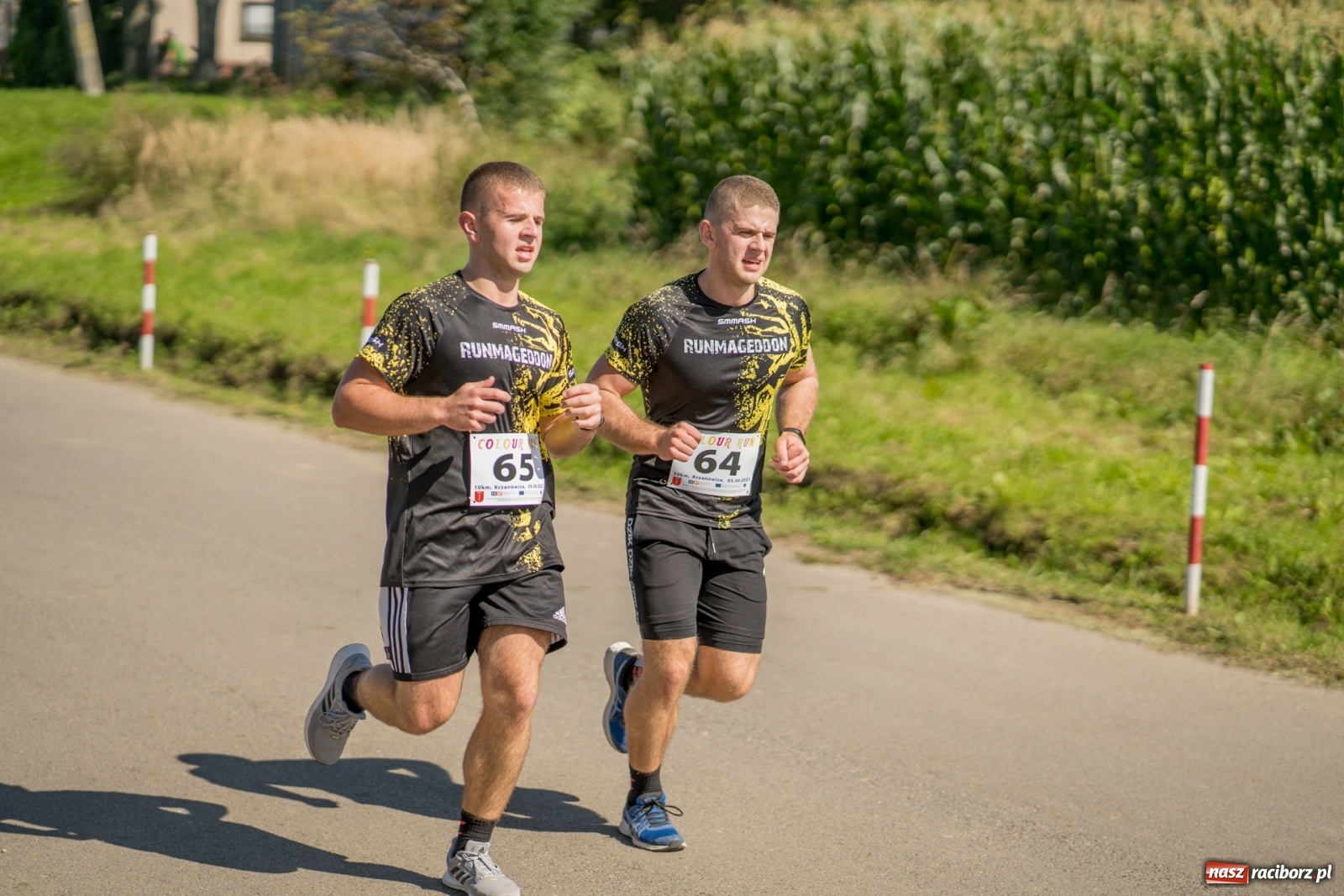 Zdjęcie w galerii na portalu naszraciborz.pl: Colour Run w pełnym słońcu w Krzanowicach [FOTO i WIDEO] wiadomości z regionu