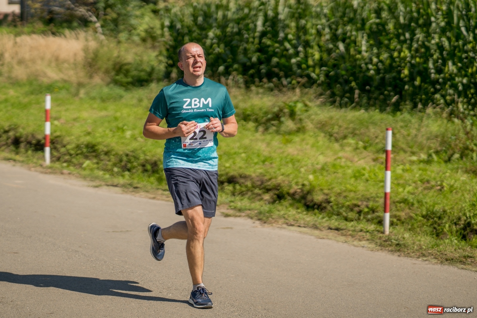 Zdjęcie w galerii na portalu naszraciborz.pl: Colour Run w pełnym słońcu w Krzanowicach [FOTO i WIDEO] wiadomości z regionu