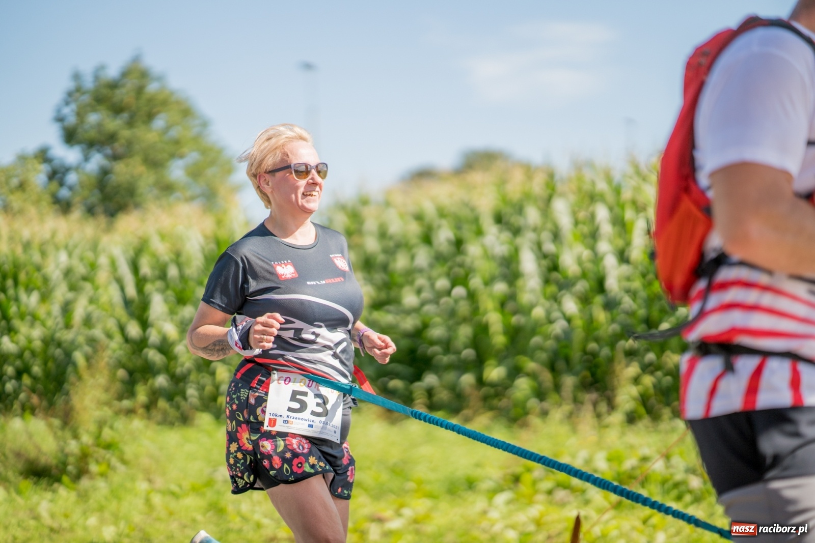 Zdjęcie w galerii na portalu naszraciborz.pl: Colour Run w pełnym słońcu w Krzanowicach [FOTO i WIDEO] wiadomości z regionu