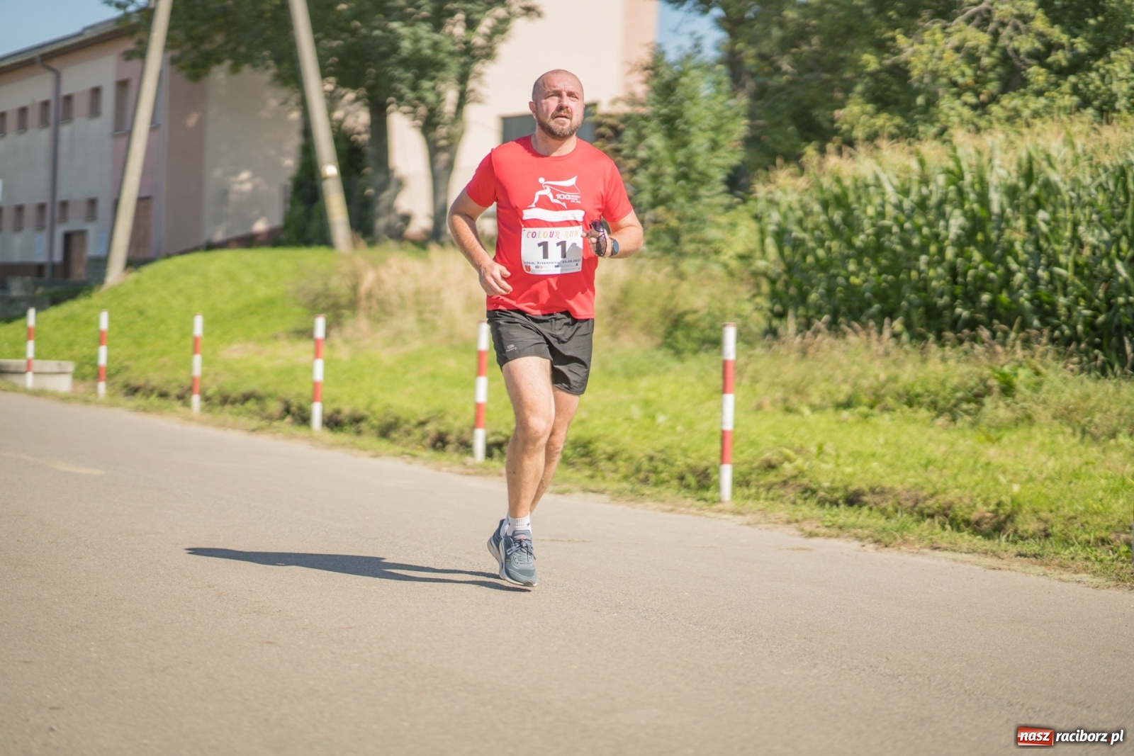 Zdjęcie w galerii na portalu naszraciborz.pl: Colour Run w pełnym słońcu w Krzanowicach [FOTO i WIDEO] wiadomości z regionu
