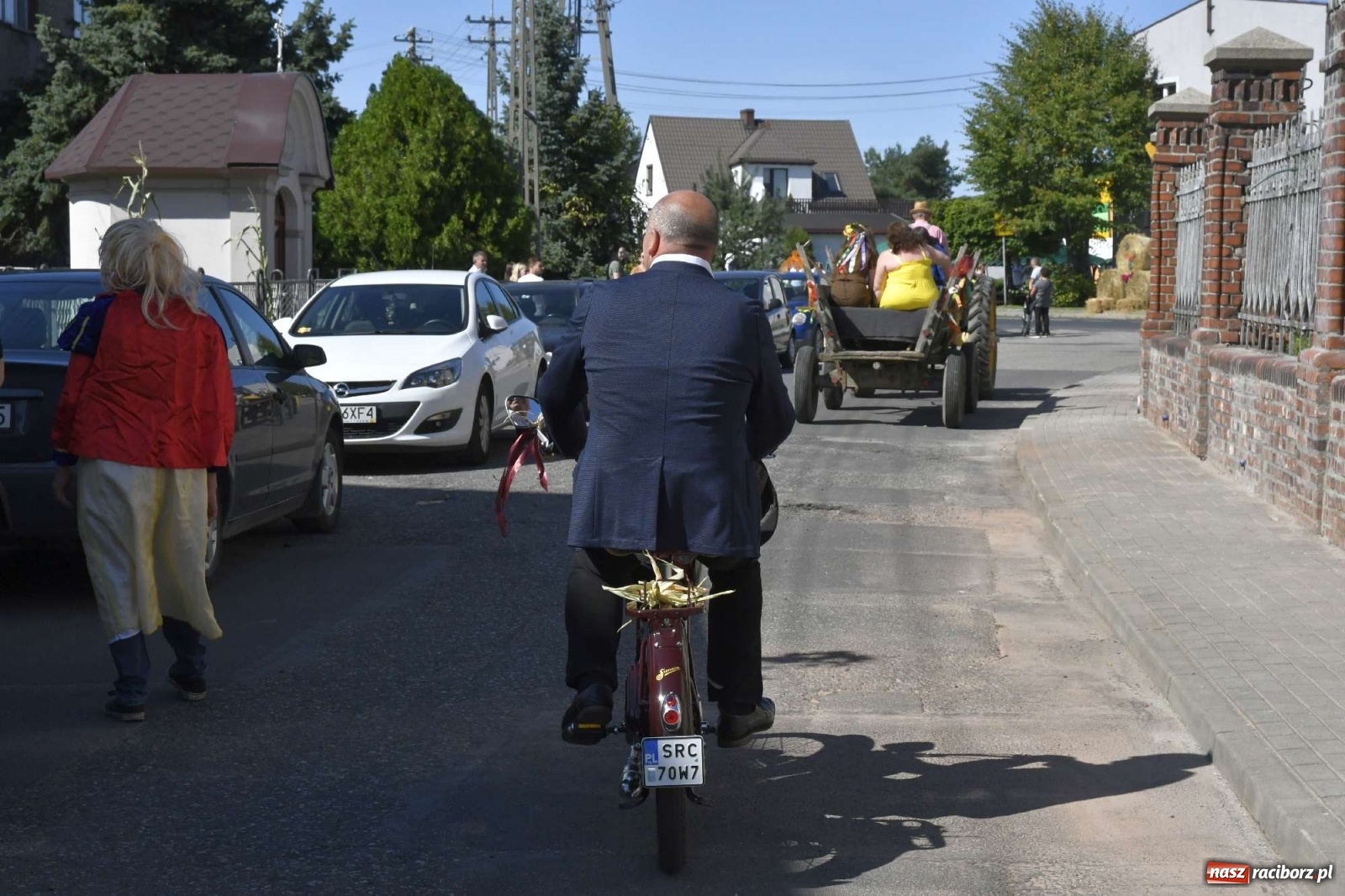 Zdjęcie w galerii na portalu naszraciborz.pl: Dożynki w Wojnowicach jak gorączka sobotniej nocy [FOTO i WIDEO] wiadomości z regionu