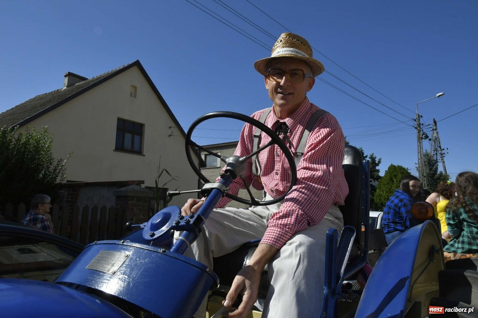 Zdjęcie w galerii na portalu naszraciborz.pl: Dożynki w Wojnowicach jak gorączka sobotniej nocy [FOTO i WIDEO] wiadomości z regionu