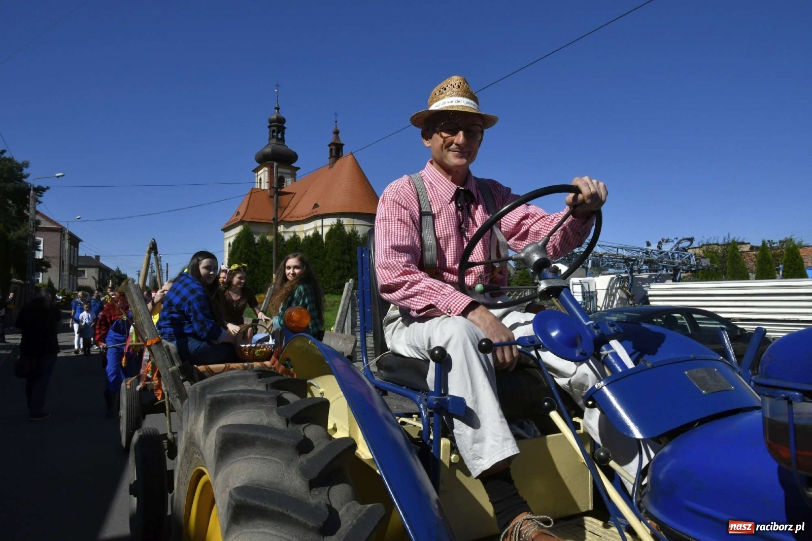 Zdjęcie w galerii na portalu naszraciborz.pl: Dożynki w Wojnowicach jak gorączka sobotniej nocy [FOTO i WIDEO] wiadomości z regionu