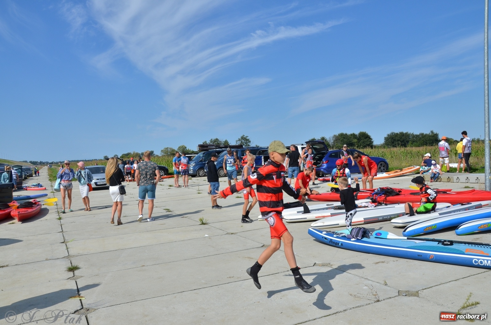Zdjęcie w galerii na portalu naszraciborz.pl: Regaty Odra Sup Cup - long race wystartował spod zapory [FOTO i WIDEO] wiadomości z regionu