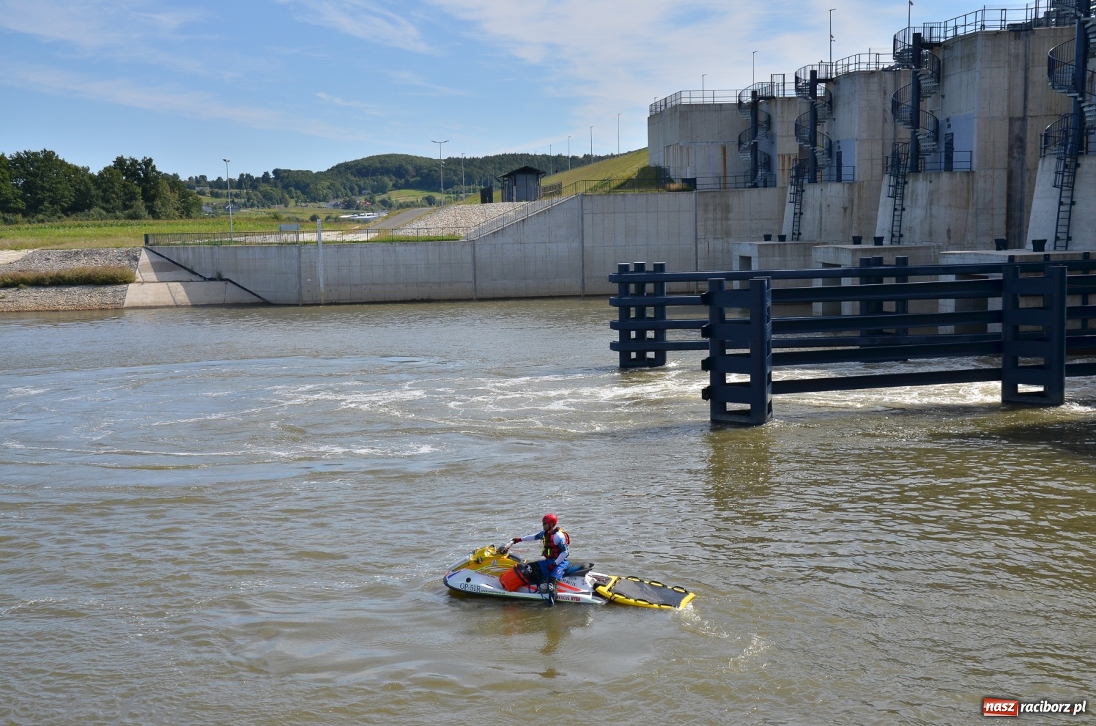 Zdjęcie w galerii na portalu naszraciborz.pl: Regaty Odra Sup Cup - long race wystartował spod zapory [FOTO i WIDEO] wiadomości z regionu