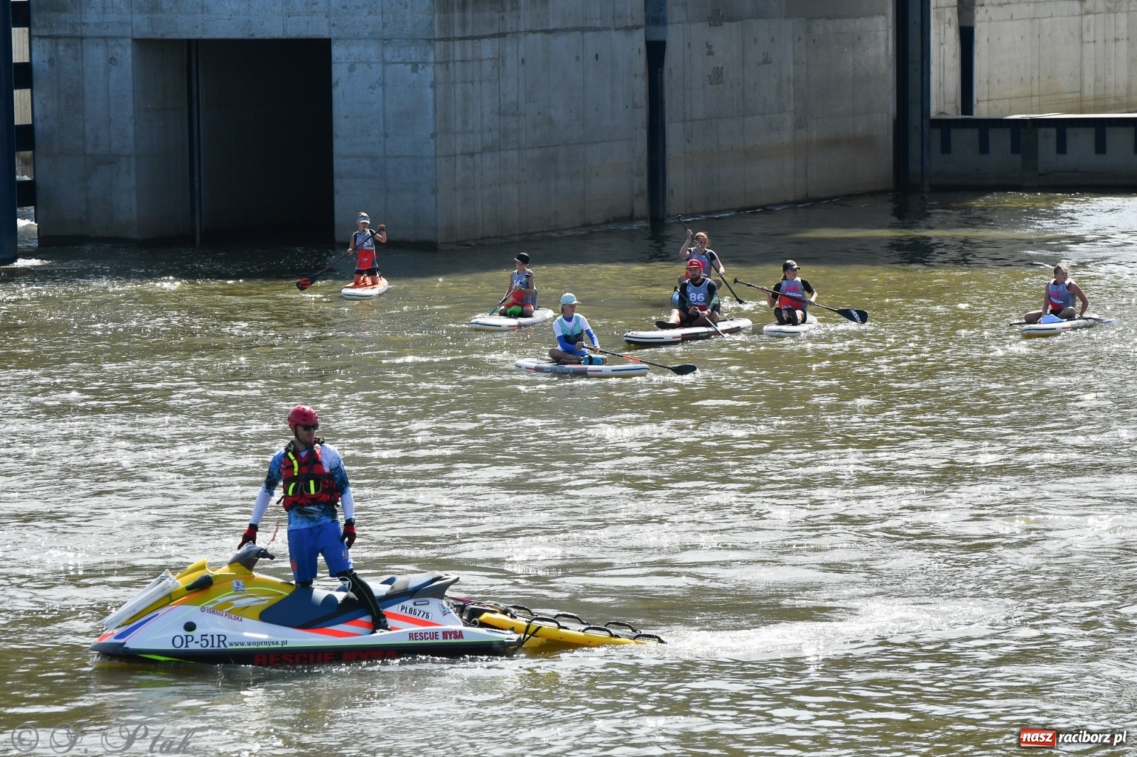 Zdjęcie w galerii na portalu naszraciborz.pl: Regaty Odra Sup Cup - long race wystartował spod zapory [FOTO i WIDEO] wiadomości z regionu