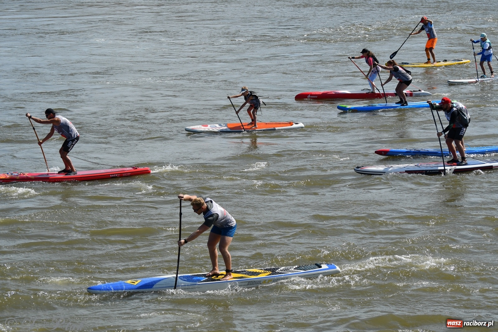 Zdjęcie w galerii na portalu naszraciborz.pl: Regaty Odra Sup Cup - long race wystartował spod zapory [FOTO i WIDEO] wiadomości z regionu