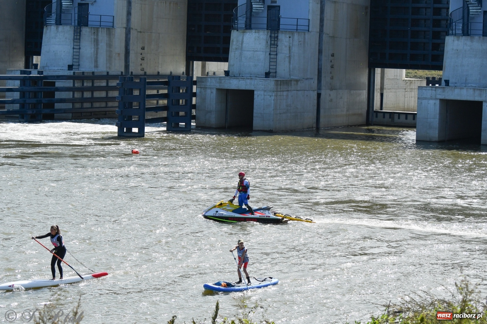 Zdjęcie w galerii na portalu naszraciborz.pl: Regaty Odra Sup Cup - long race wystartował spod zapory [FOTO i WIDEO] wiadomości z regionu