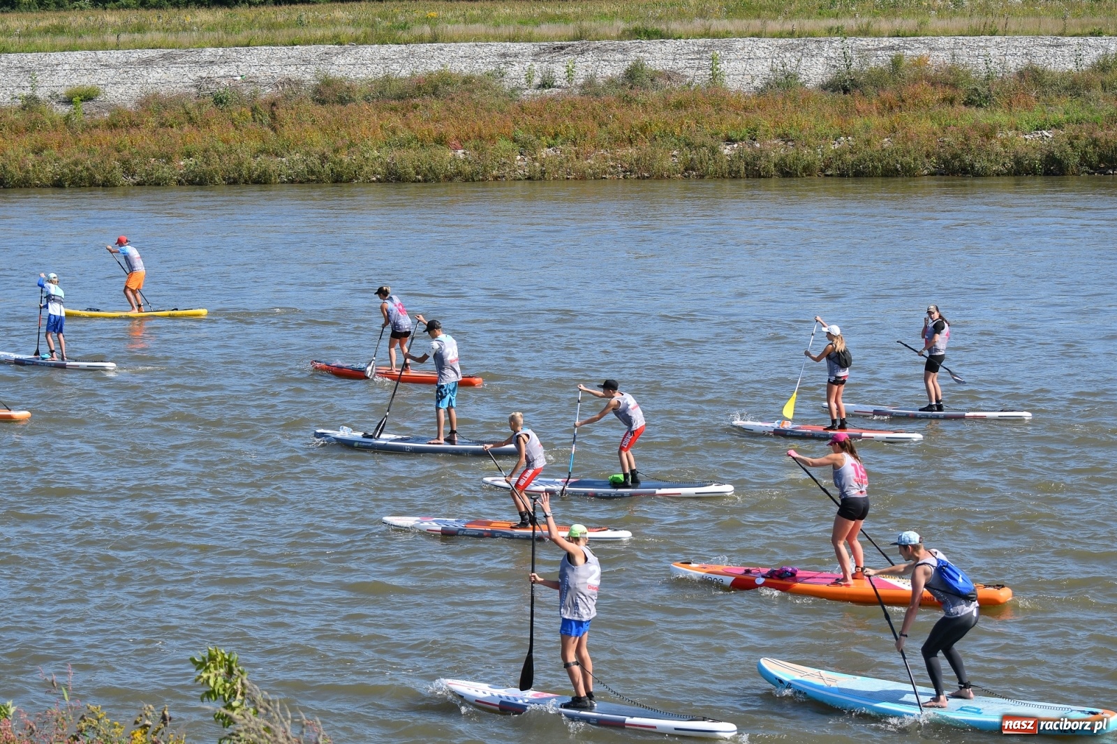 Zdjęcie w galerii na portalu naszraciborz.pl: Regaty Odra Sup Cup - long race wystartował spod zapory [FOTO i WIDEO] wiadomości z regionu