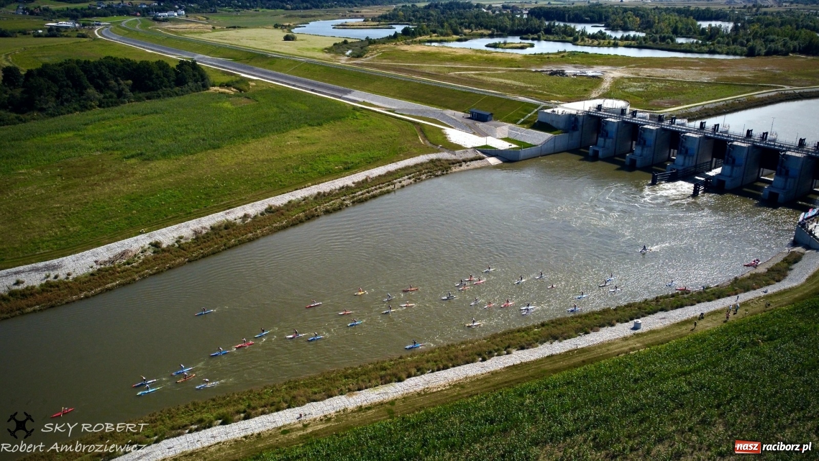 Zdjęcie w galerii na portalu naszraciborz.pl: Regaty Odra Sup Cup - long race wystartował spod zapory [FOTO i WIDEO] wiadomości z regionu
