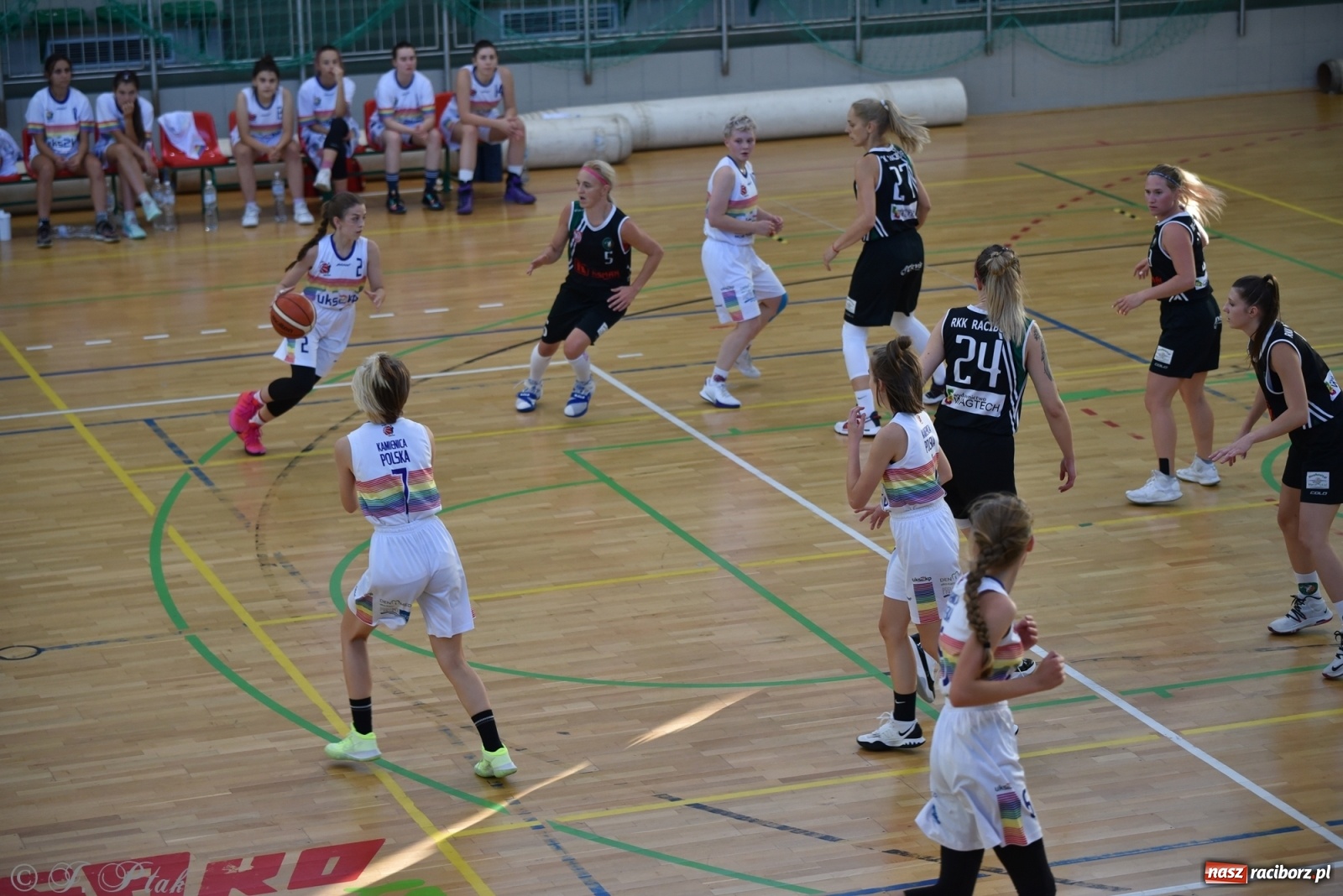 Zdjęcie w galerii na portalu naszraciborz.pl: Koszykarska rywalizacja o Puchar Starosty [FOTO i WIDEO] wiadomości z regionu