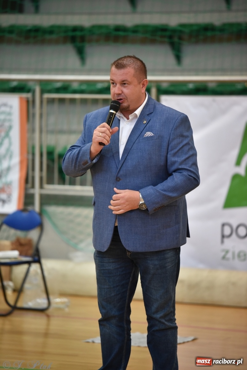 Zdjęcie w galerii na portalu naszraciborz.pl: Koszykarska rywalizacja o Puchar Starosty [FOTO i WIDEO] wiadomości z regionu