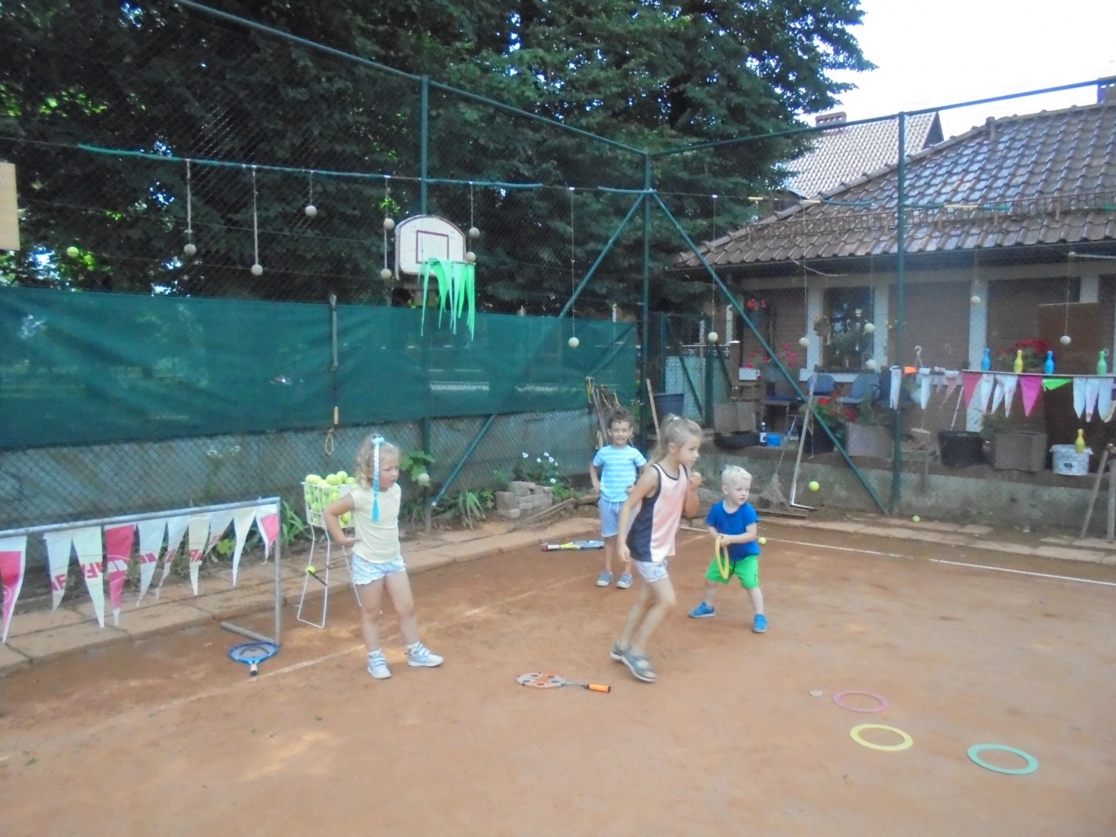 Zdjęcie w galerii na portalu naszraciborz.pl: Wielobój sportowy na korcie TKKF Rafako wiadomości z regionu