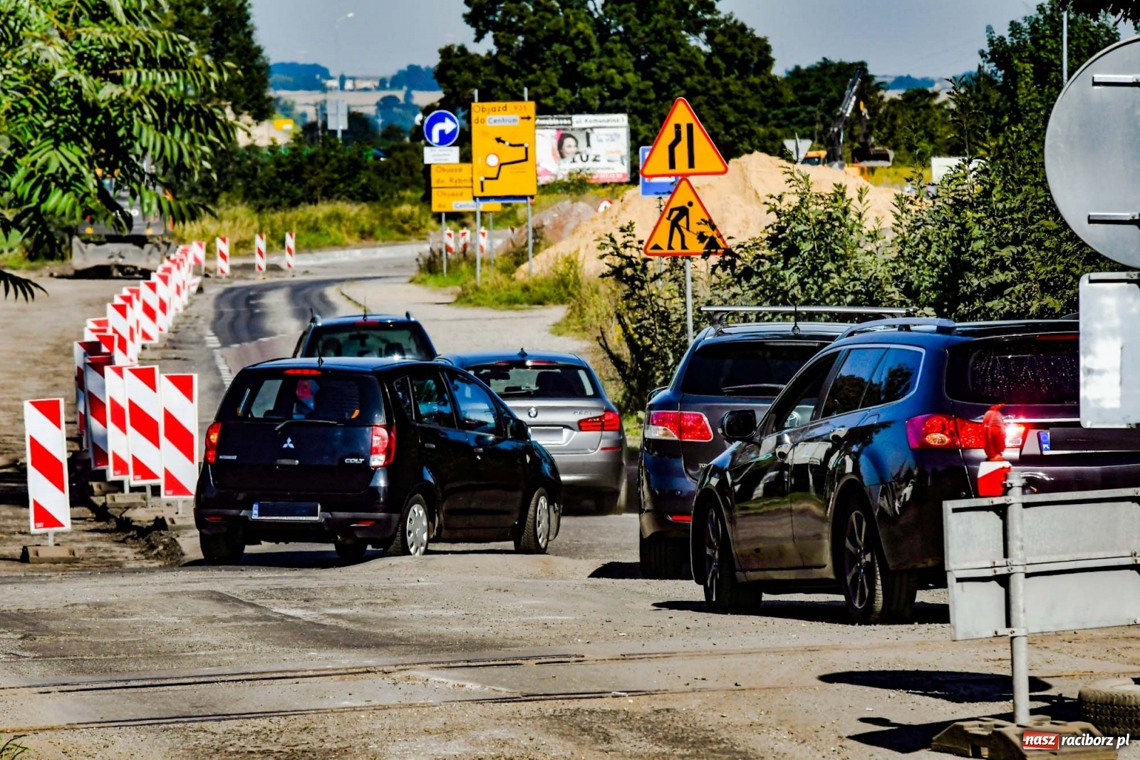 Zdjęcie w galerii na portalu naszraciborz.pl: Oznakowanie wahadła na Brzeskiej-Rybnickiej budzi wątpliwości! wiadomości z regionu