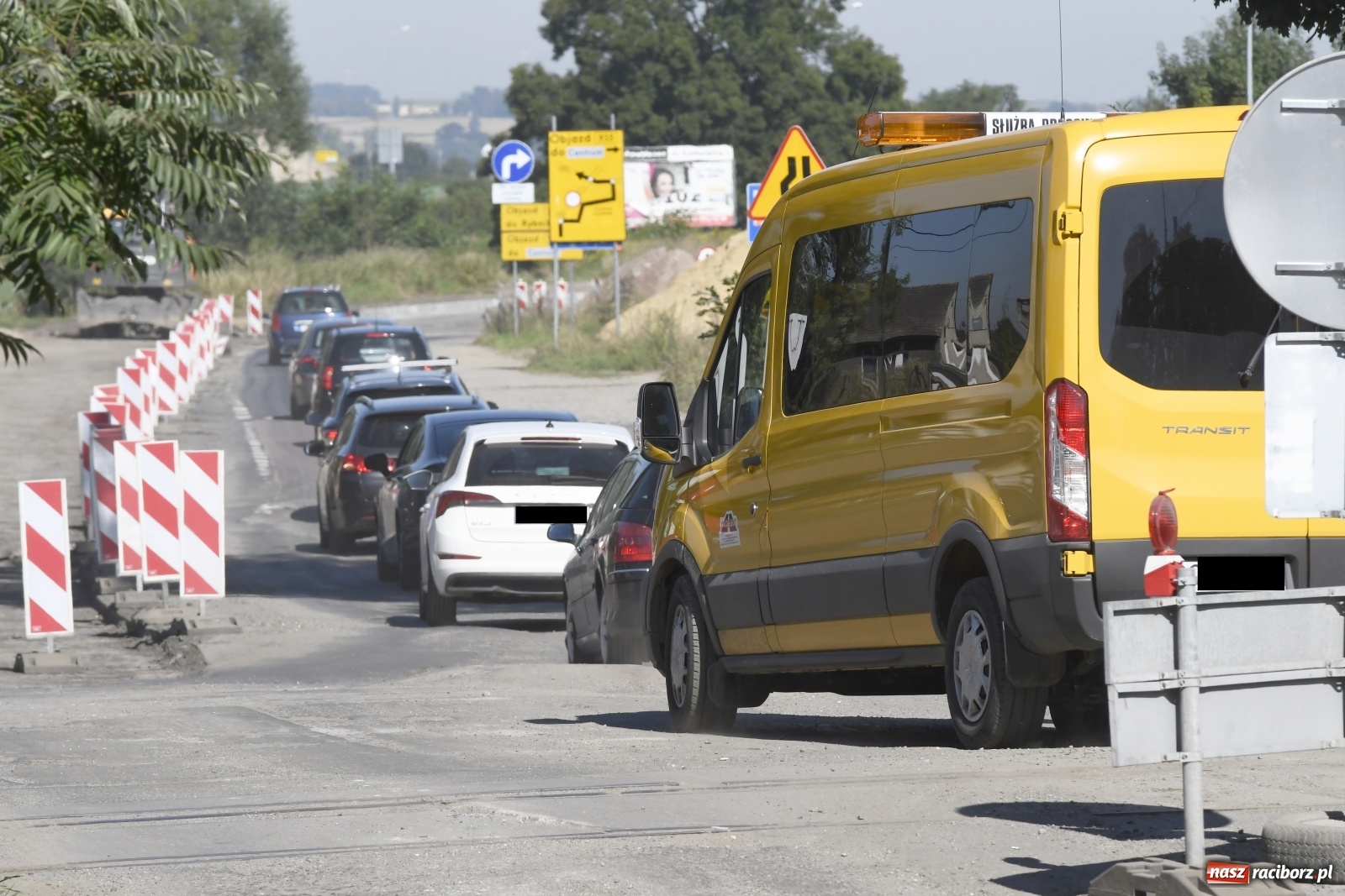 Zdjęcie w galerii na portalu naszraciborz.pl: Oznakowanie wahadła na Brzeskiej-Rybnickiej budzi wątpliwości! wiadomości z regionu
