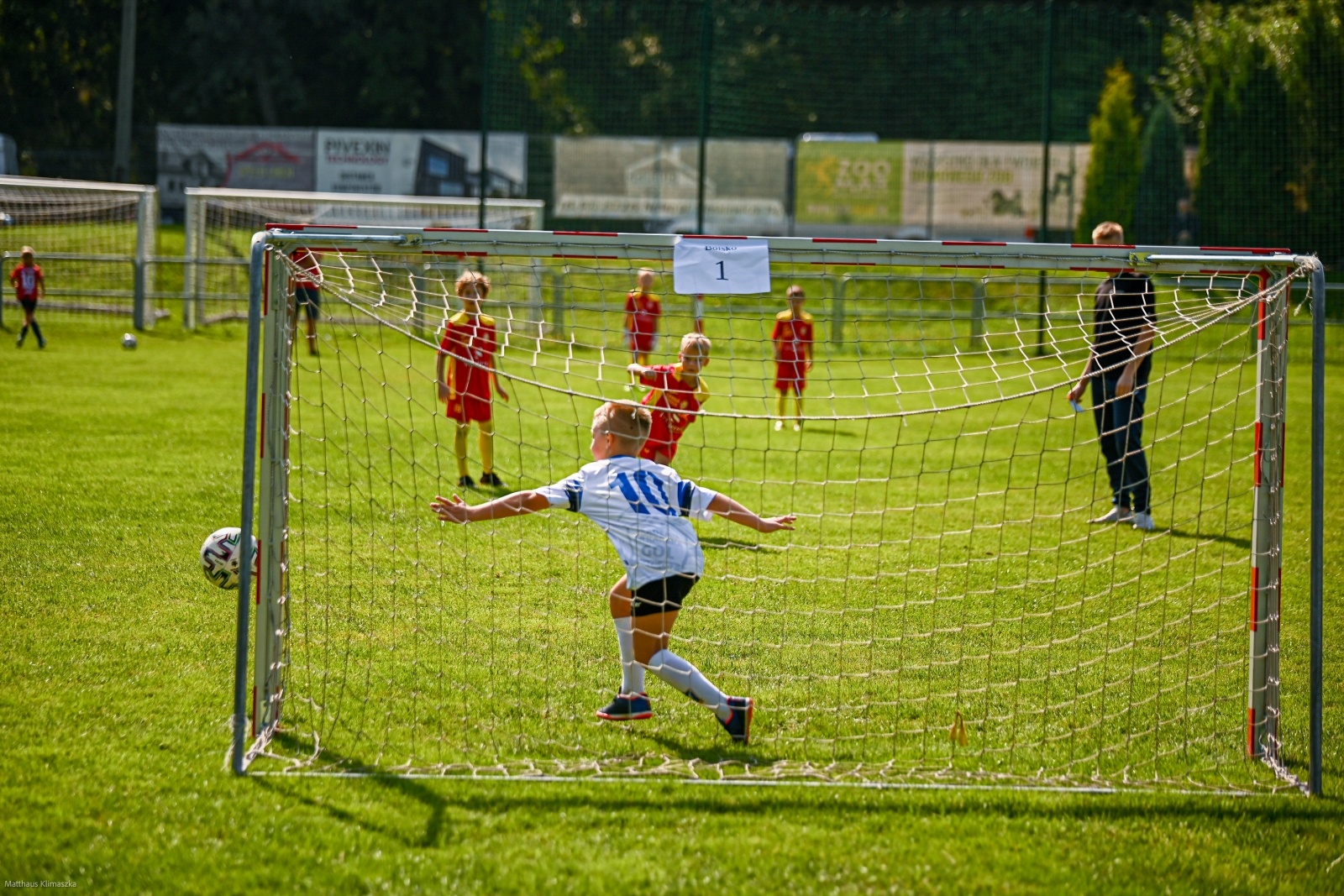 Zdjęcie w galerii na portalu naszraciborz.pl: Dwa dni sportowych emocji. Turniej piłkarski w Nędzy za nami [FOTO] wiadomości z regionu