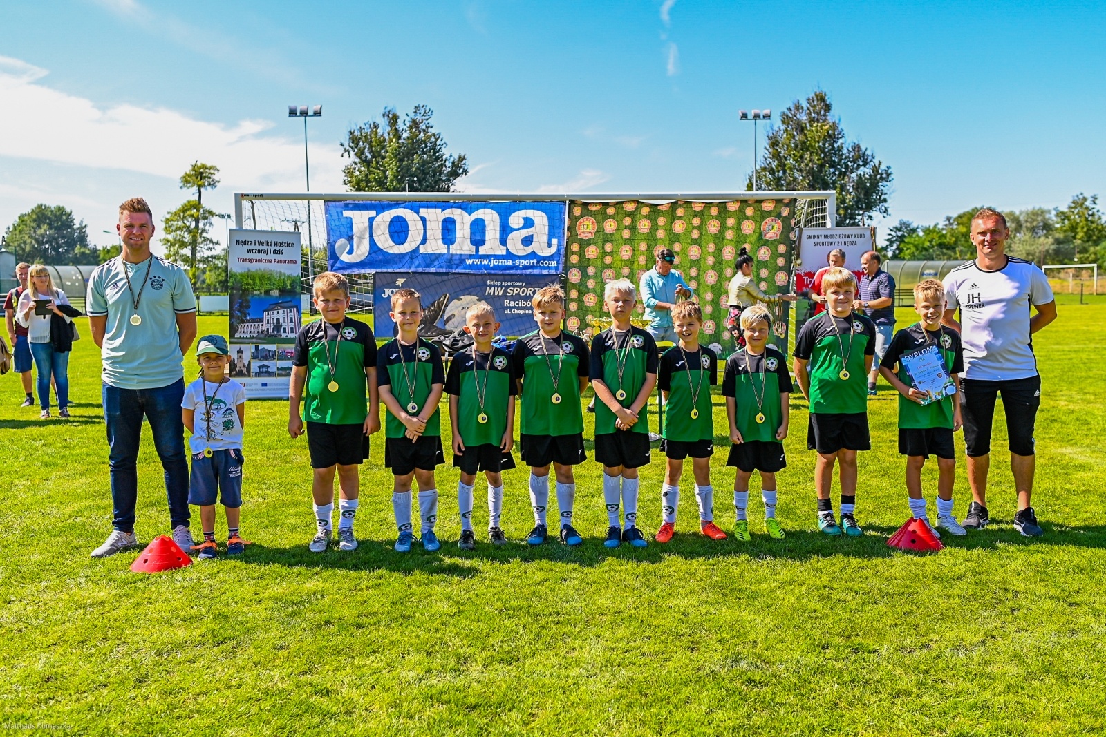 Zdjęcie w galerii na portalu naszraciborz.pl: Dwa dni sportowych emocji. Turniej piłkarski w Nędzy za nami [FOTO] wiadomości z regionu