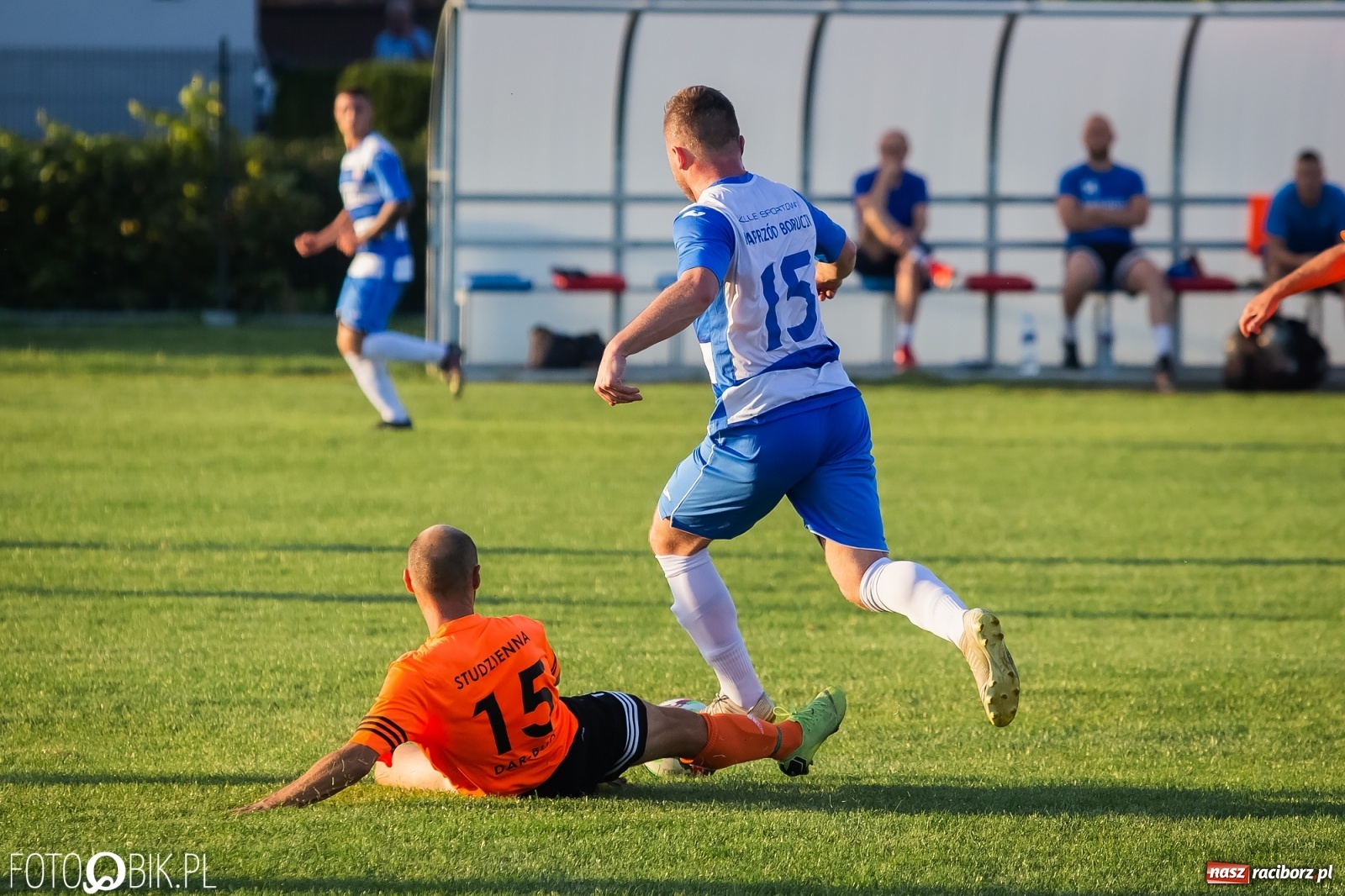 Zdjęcie w galerii na portalu naszraciborz.pl: Dreszczowiec w serii rzutów karnych. Studzienna za burtą Pucharu Polski [FOTO] wiadomości z regionu